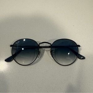 Ray bans sunglasses